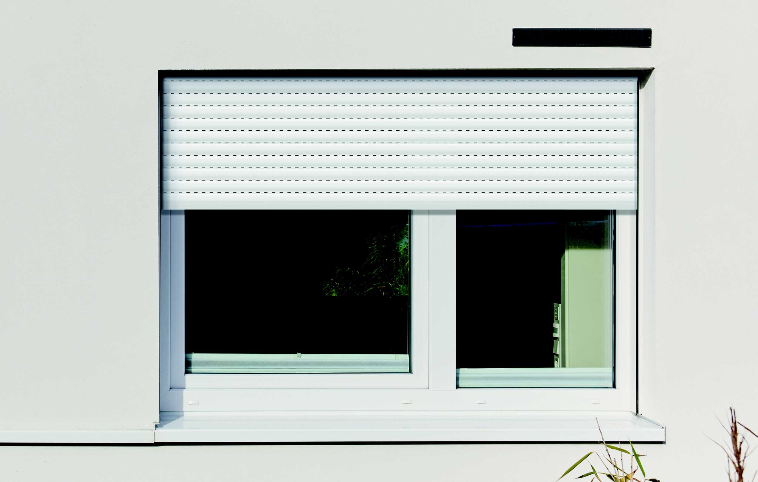 03_SELVE_Solar-Rollladen_am_Haus 03_SELVE_Solar-Rollladen_am_Haus